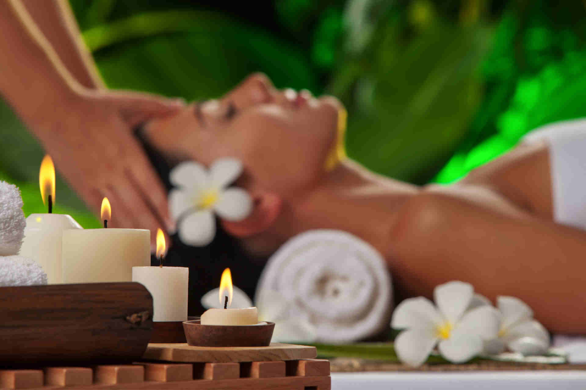 Massage in Cardiff Unwind your mind, revitalise your body.